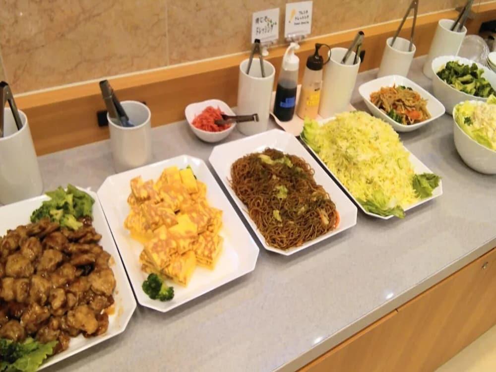 Toyoko Inn Okayama-Eki Nishiguchi Hiroba Экстерьер фото