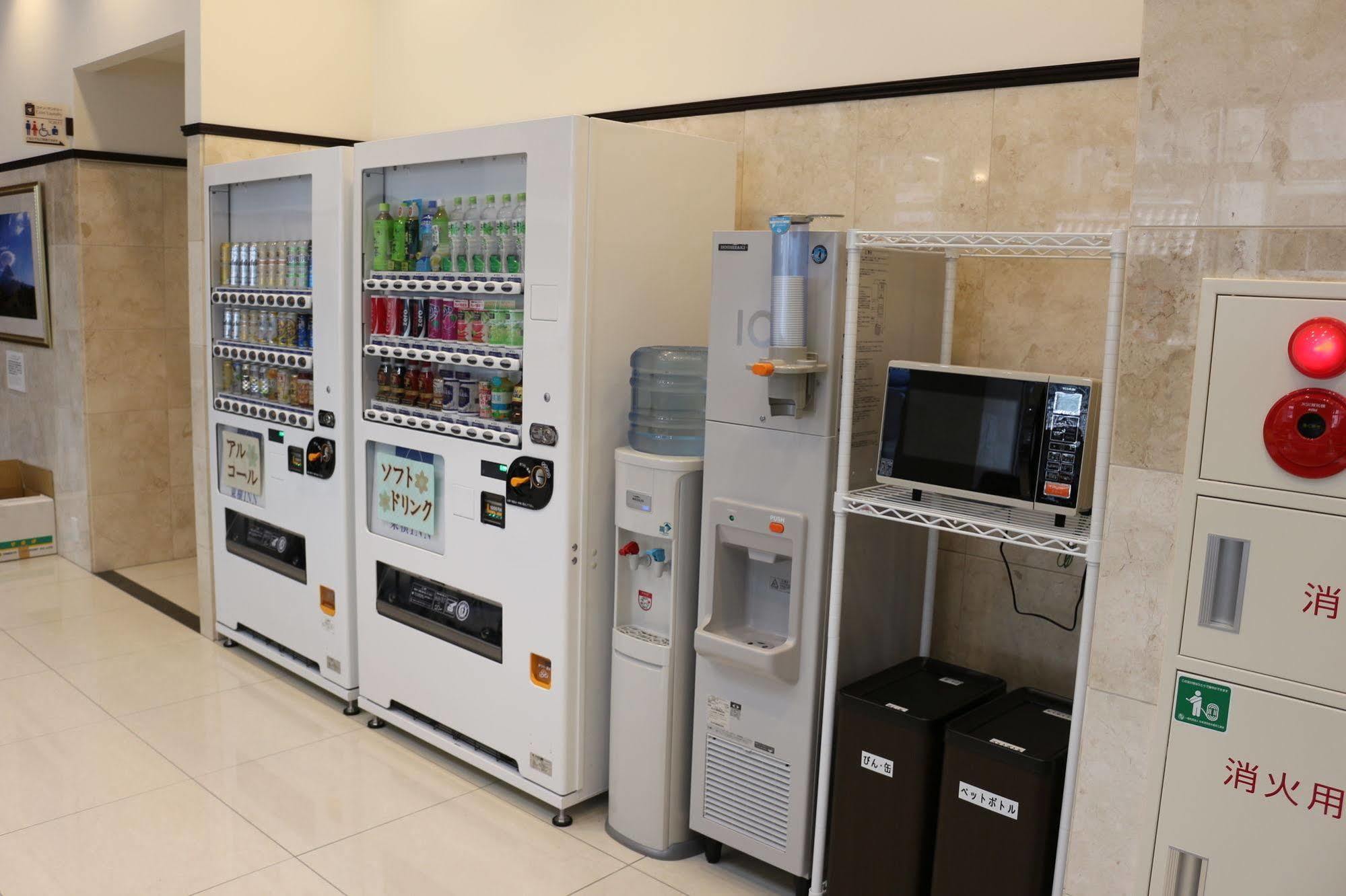 Toyoko Inn Okayama-Eki Nishiguchi Hiroba Экстерьер фото